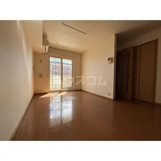 エアリーミ二ヨンC【2階】の居間