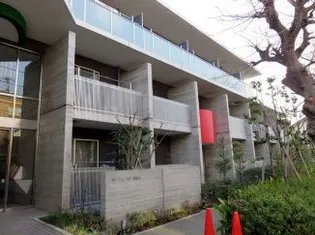 東京都新宿区中落合2【マンション】の外観