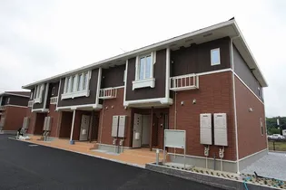 福岡県飯塚市横田【アパート】の外観