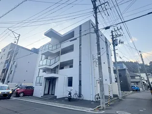 宮城県仙台市青葉区霊屋下【マンション】の外観