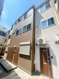 スクーデリアの画像