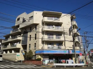 東京都多摩市貝取【マンション】の外観