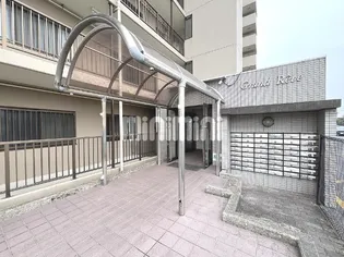 グランレーヴ【2階】の地図