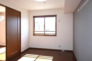 サニーハウス上今井 B【2階】の内装