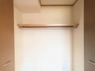 サニーハウス上今井 B【2階】の内装