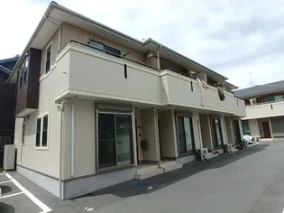 ウィングコート本町の外観