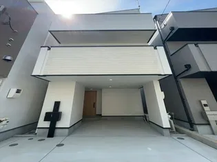 神奈川県横浜市港北区高田西1【一戸建】の外観