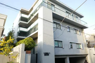 APARTMENT KA-YA 田園調布【2階】の外観