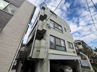 グリーンコートの画像