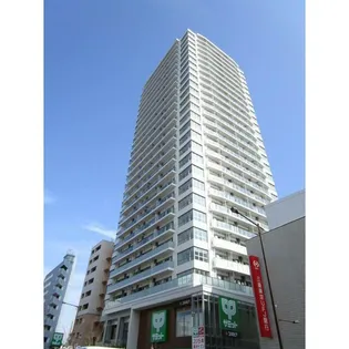 東京都中野区東中野4【マンション】の外観