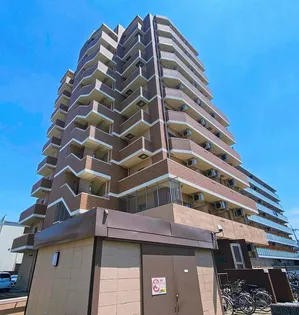 エル セレーノ近大前の画像