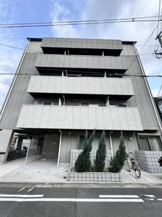 エヌエムスワサントキャトルズ【1階】の外観