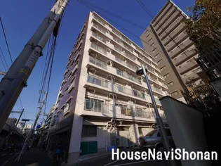 鵠沼フラワーマンション【3階】の外観