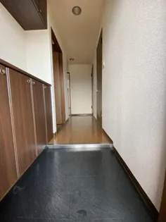 ふぁみ~ゆ舟入南【7階】の玄関