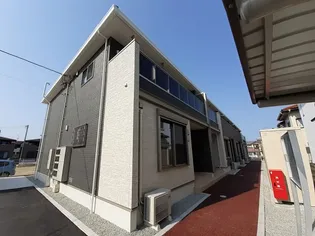 アマネセル【2階】の外観