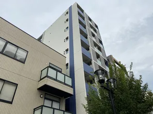 シャーメゾン神戸【3階】の外観