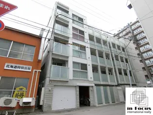 オレンジレジデンス資生館A棟【4階】の外観