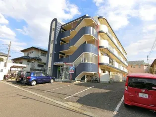 ルミナス並木【3階】の外観