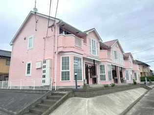 福島県岩瀬郡鏡石町前山【アパート】の外観