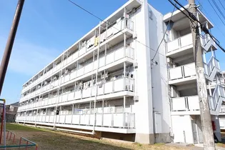 ビレッジハウス郷地1号棟の画像