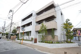 Via Sole 王子【1階】の外観