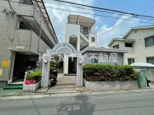 プラザ ドゥ マグナスの画像