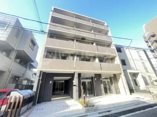 エリゼ綾瀬の画像