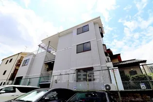 大阪府吹田市山手町3【マンション】の外観