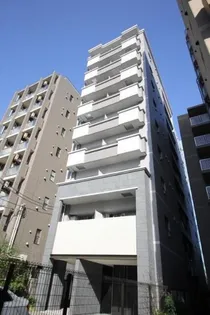 リューデスハイム【7階】の外観