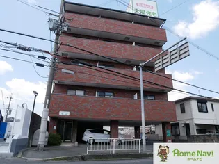 バルカン城山【5階】の外観