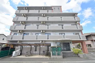 ファミーユタカハシの画像