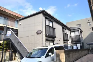 ラ・フローラ【2階】の外観