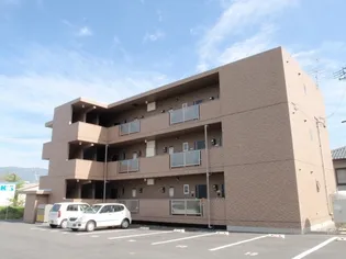 ルマ・テルチア【1階】の外観