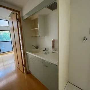 ヴィラ百人町【1階】の外観