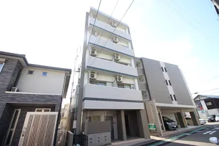 リヴランクワトロの画像