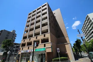 ファインヴェ-ル・ウエスト【4階】の外観