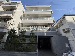 東京都港区南麻布1【マンション】の外観