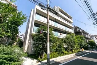 ワイズパティオ【3階】の外観