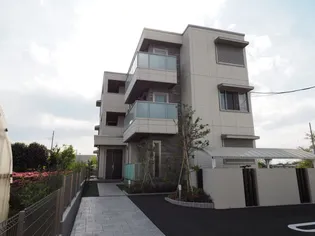 プルース【2階】の外観