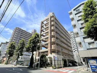 レザンドール【7階】の外観