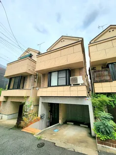 東京都渋谷区上原3【一戸建】の外観