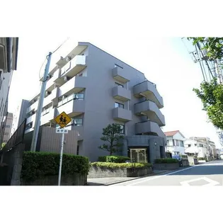 クレストコートの画像