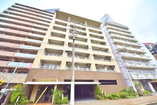 大阪府大阪市東淀川区東中島1【マンション】の外観