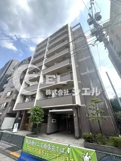 東京都新宿区中落合3【マンション】の外観