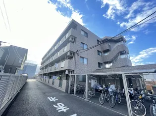 ニューグランデュールの画像