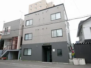 クレセア南10条【3階】の外観