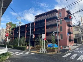 東京都板橋区泉町【マンション】の外観