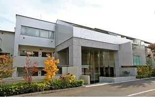 メゾン・ド・コリーヌ市ヶ谷【3階】の外観