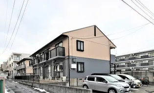 ル・パレルージュ【2階】の外観