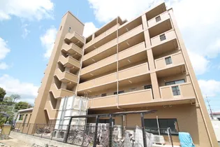 プラティーク川島【6階】の外観